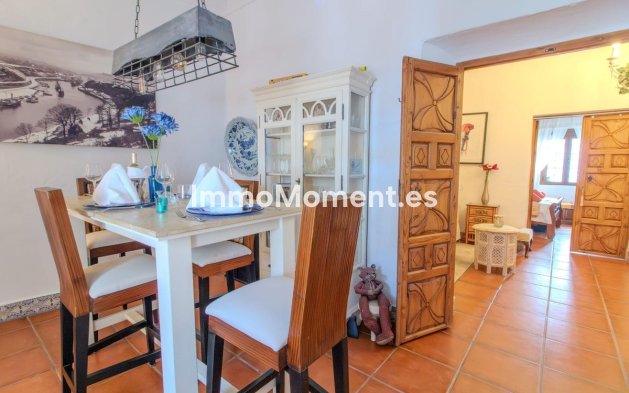 Revente - Maison mitoyenne - Intérieur                       - Alora