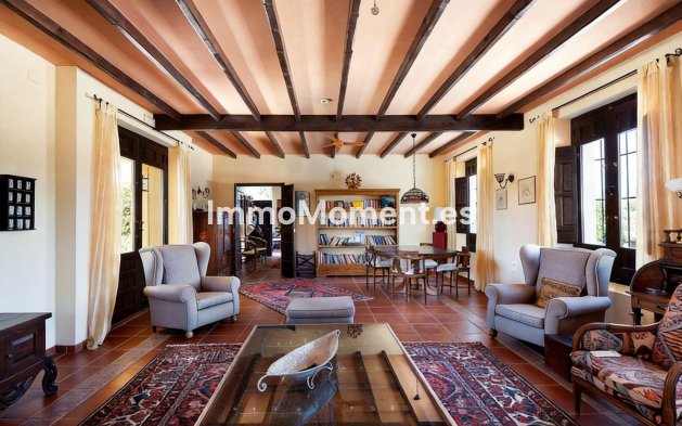 Revente - Maison de campagne - Intérieur                       - Almogía