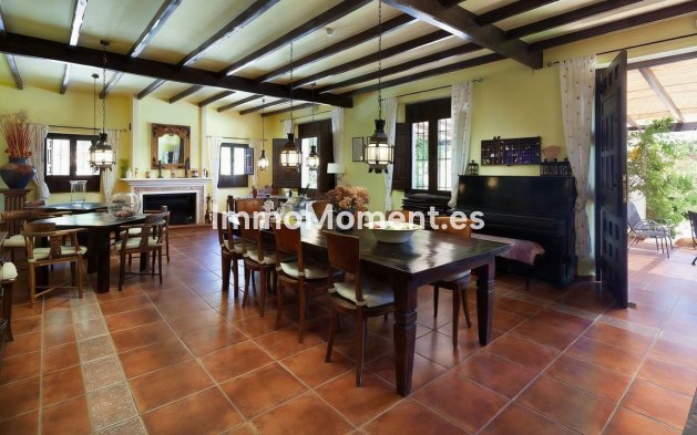 Revente - Maison de campagne - Intérieur                       - Almogía