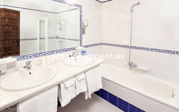 Revente - Maison de campagne - Intérieur                       - Almogía