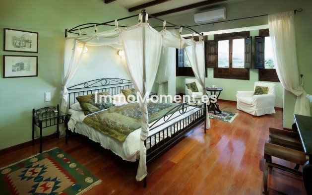 Revente - Maison de campagne - Intérieur                       - Almogía