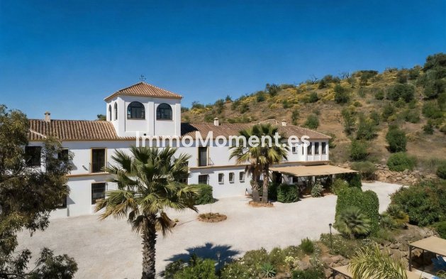 Revente - Maison de campagne - Intérieur                       - Almogía