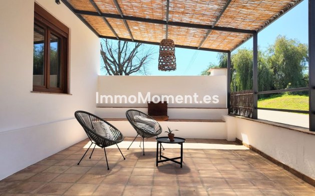 Reventa - Casa de campo - Interior  - Alora
