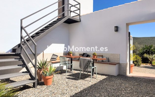 Reventa - Casa de campo - Interior  - Alora