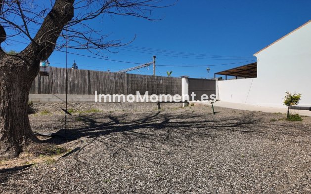 Reventa - Casa de campo - Interior  - Alora