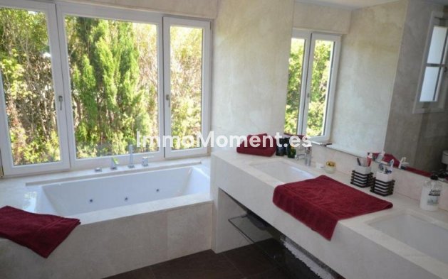 Reventa - Villa - Marbella - Guadalmina Baja