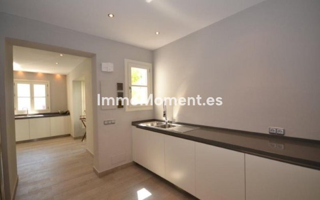 Reventa - Villa - Marbella - Guadalmina Baja