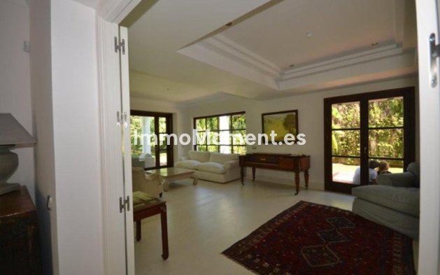 Reventa - Villa - Marbella - Guadalmina Baja