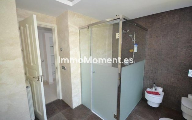 Reventa - Villa - Marbella - Guadalmina Baja