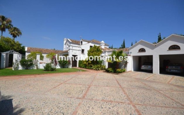 Reventa - Villa - Marbella - Guadalmina Baja