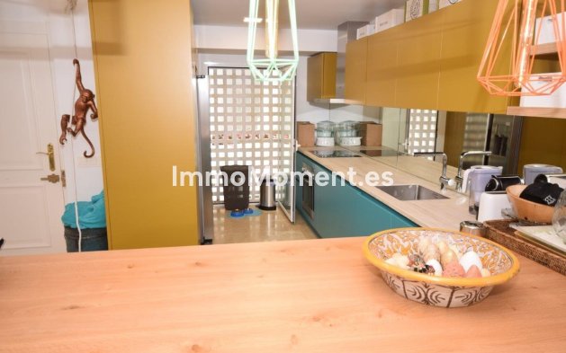 Wiederverkauf - Wohnung - Estepona  - Costalita