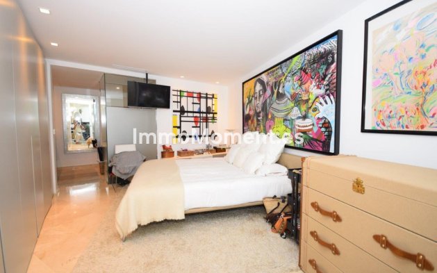 Wiederverkauf - Wohnung - Estepona  - Costalita