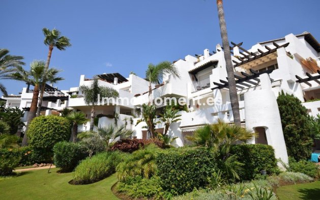 Wiederverkauf - Wohnung - Estepona  - Costalita