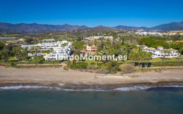 Resale - Villa - Estepona - New Golden Mile