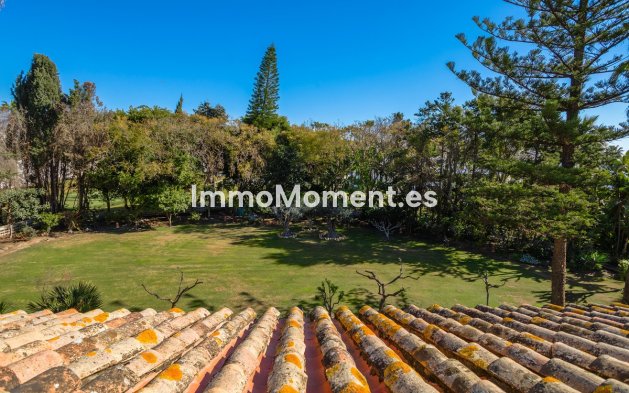 Resale - Villa - Estepona - New Golden Mile