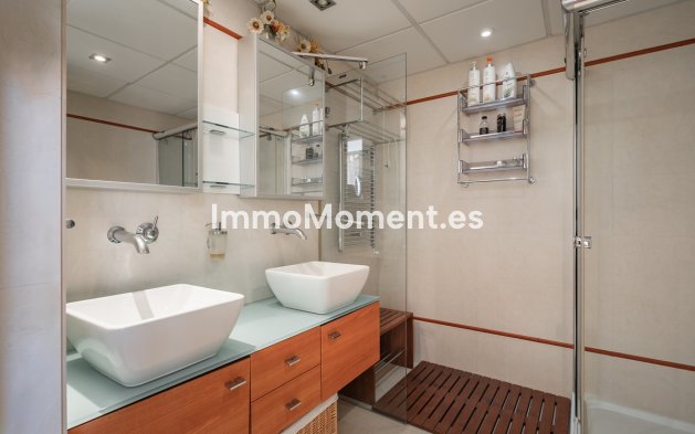 Resale - Villa - Estepona - New Golden Mile