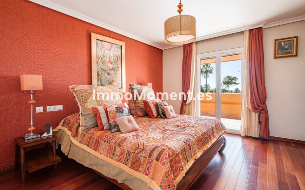 Resale - Villa - Estepona - New Golden Mile
