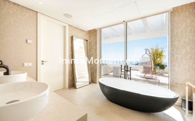 Resale - Apartment - Inland  - Ojén