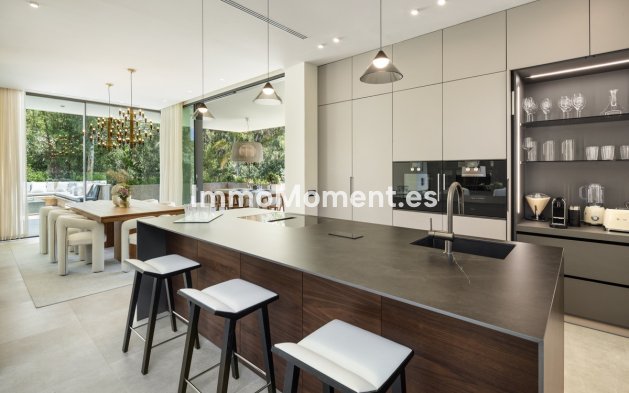 Revente - Villa - Marbella - Nueva Andalucía