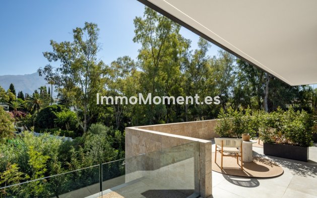 Revente - Villa - Marbella - Nueva Andalucía