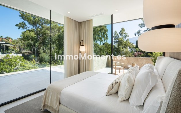 Revente - Villa - Marbella - Nueva Andalucía