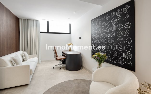 Revente - Villa - Marbella - Nueva Andalucía