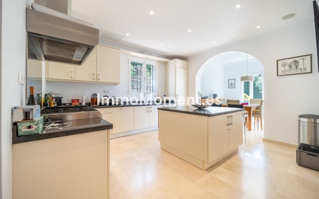 Reventa - Villa - Interior  - Istán