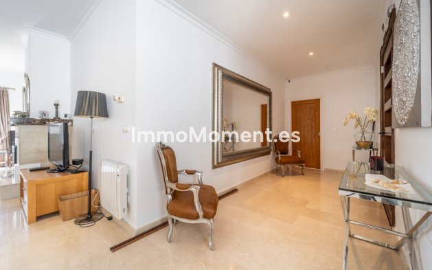 Reventa - Villa - Interior  - Istán