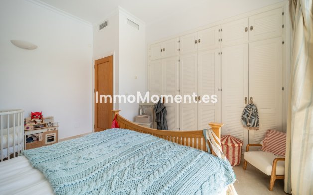 Reventa - Villa - Interior  - Istán