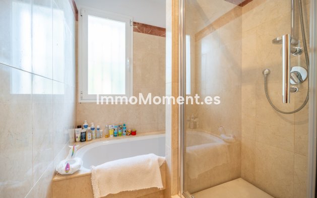 Reventa - Villa - Interior  - Istán