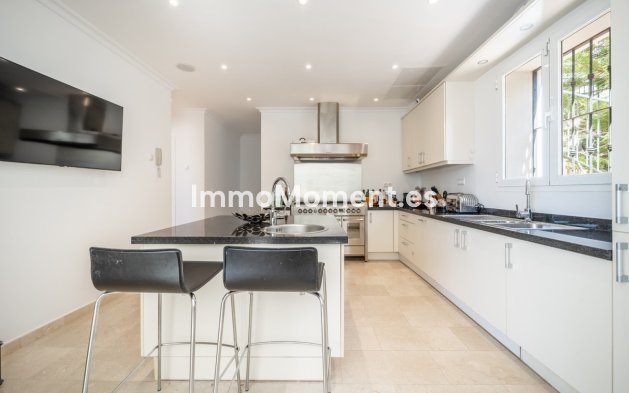 Reventa - Villa - Interior  - Istán