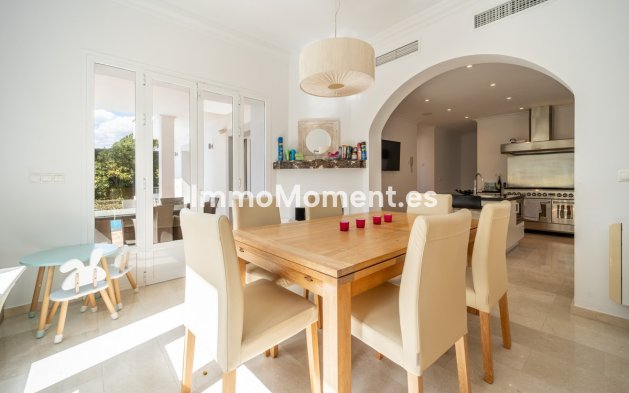 Reventa - Villa - Interior  - Istán