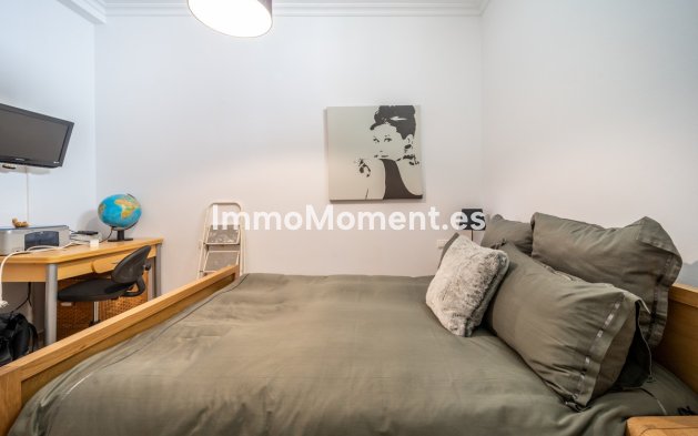 Reventa - Villa - Interior  - Istán