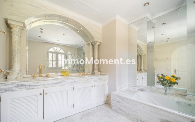 Revente - Villa - Marbella - The Golden Mile