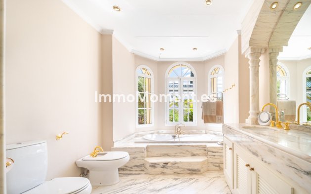 Revente - Villa - Marbella - The Golden Mile