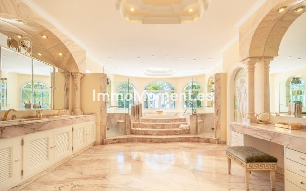 Revente - Villa - Marbella - The Golden Mile