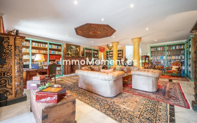 Revente - Villa - Estepona  - Estepona Centro