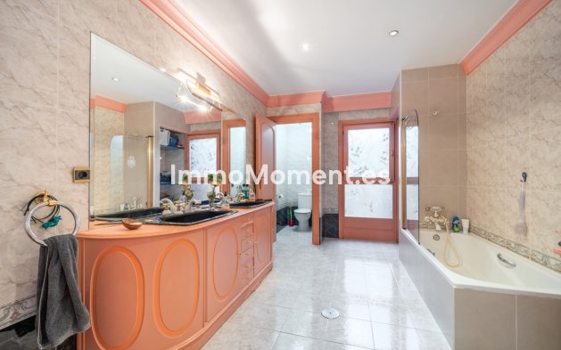 Revente - Villa - Estepona  - Estepona Centro