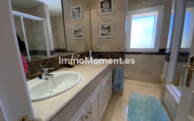 Reventa - Apartamento - Marbella - Río Real