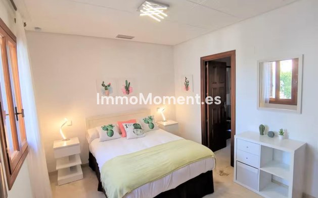 Wiederverkauf - Wohnung - Marbella - Nueva Andalucía