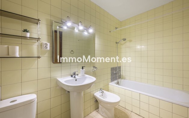 Resale - Apartment - Fuengirola - Fuengirola Centro