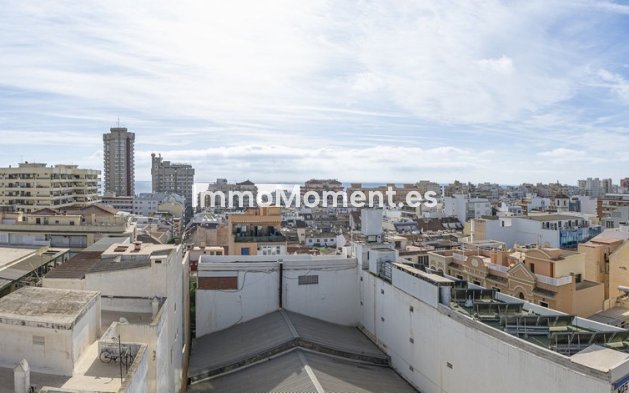 Resale - Apartment - Fuengirola - Fuengirola Centro