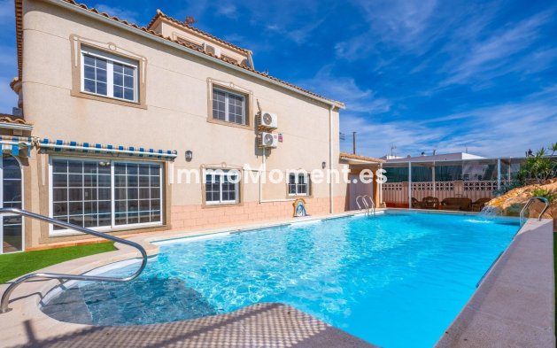 Bestaande woning - Villa - Torrevieja - El Chaparral