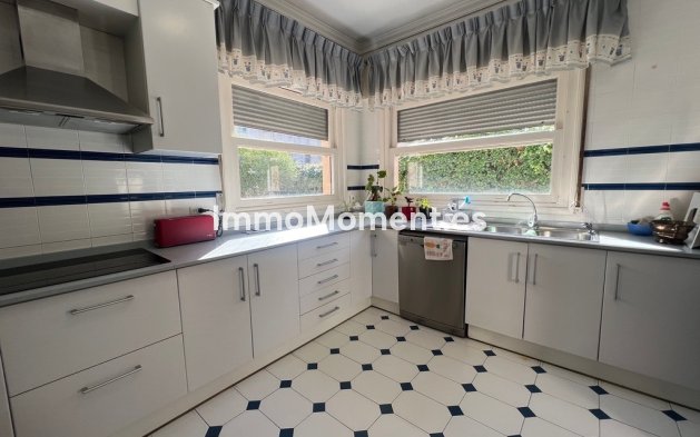 Wiederverkauf - Villa - Denia - Denia Centro