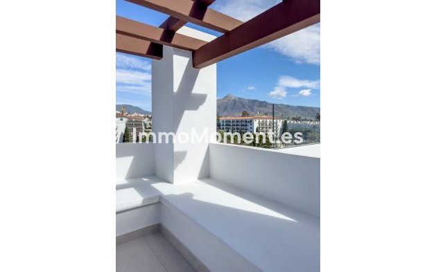 Resale - Apartment - Marbella - Puerto Banús