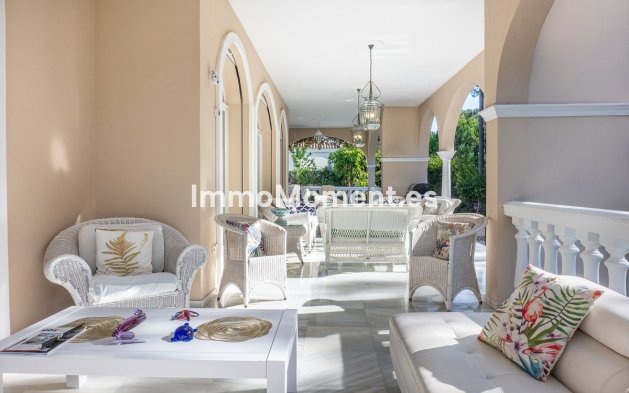 Wiederverkauf - Villa - Estepona  - New Golden Mile