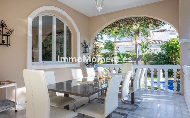 Wiederverkauf - Villa - Estepona  - New Golden Mile