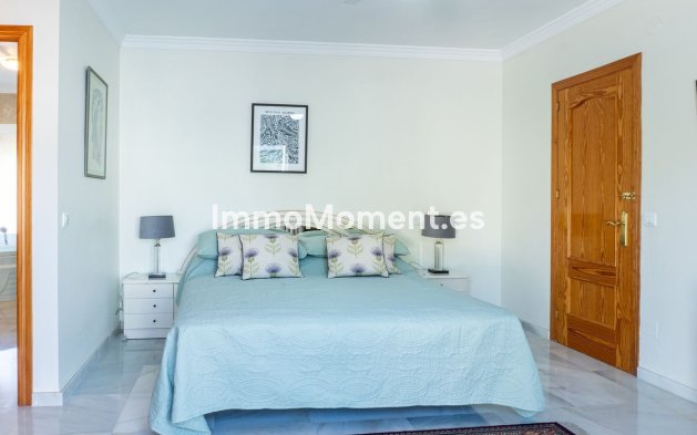 Wiederverkauf - Villa - Estepona  - New Golden Mile
