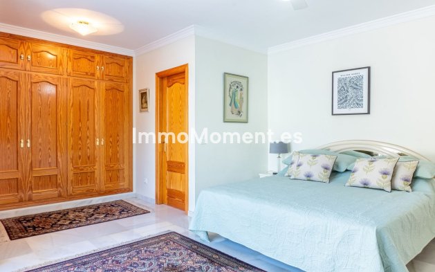 Wiederverkauf - Villa - Estepona  - New Golden Mile