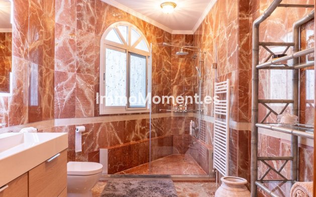 Wiederverkauf - Villa - Estepona  - New Golden Mile